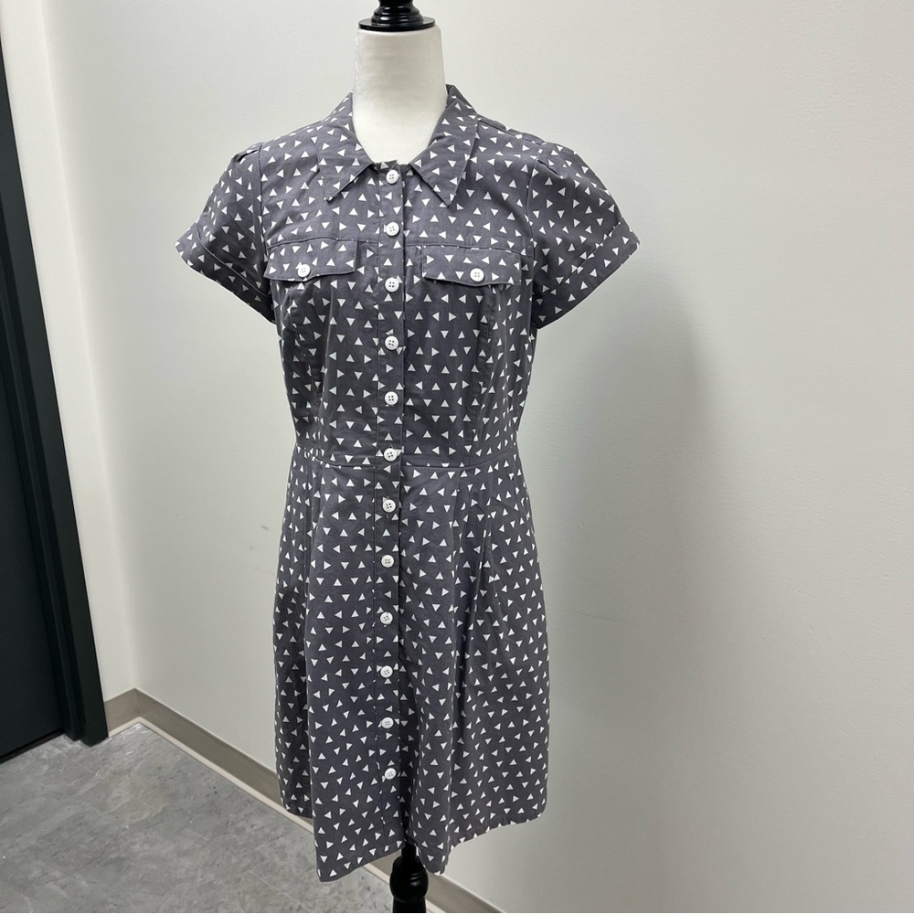 Birds of North America gray patterned dress - Picture 2 of 6